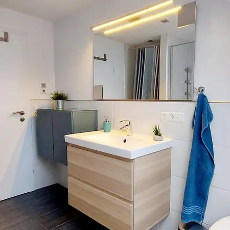 Moderne Mit Balkon