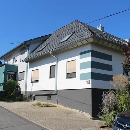 公寓 Moderne Mit Balkon Assumstadt