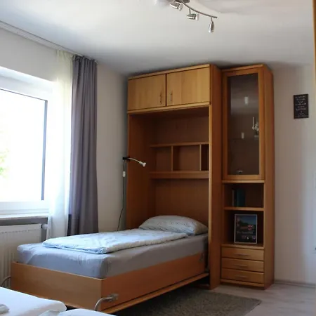 公寓 Moderne Mit Balkon Assumstadt